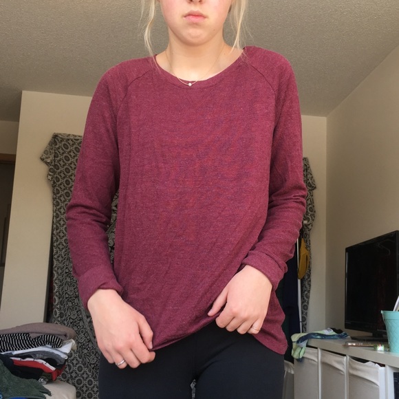 Maroon Brandy Melville heavy long sleeve - Picture 4 of 4